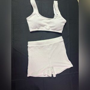 Women’s workout outfit